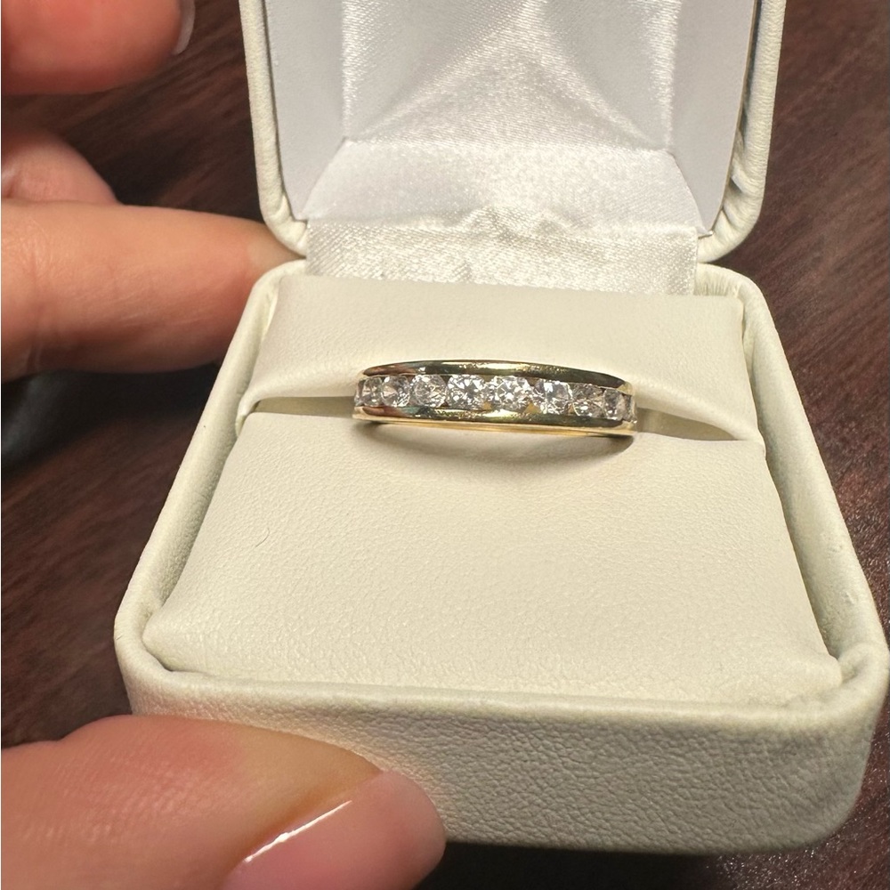 Vintage 9K gold band ring